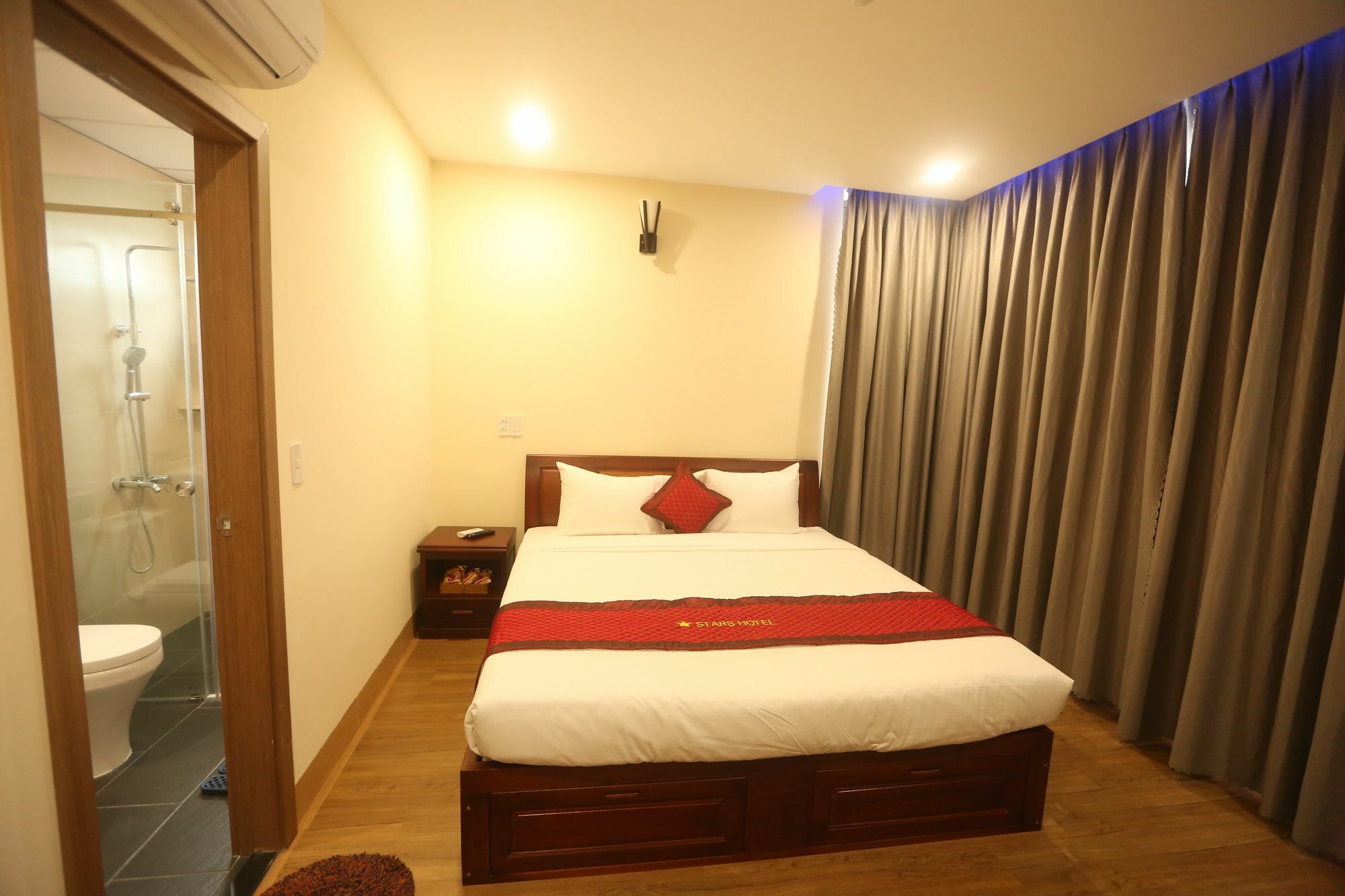 Stars Hotel Da Nang Exterior foto